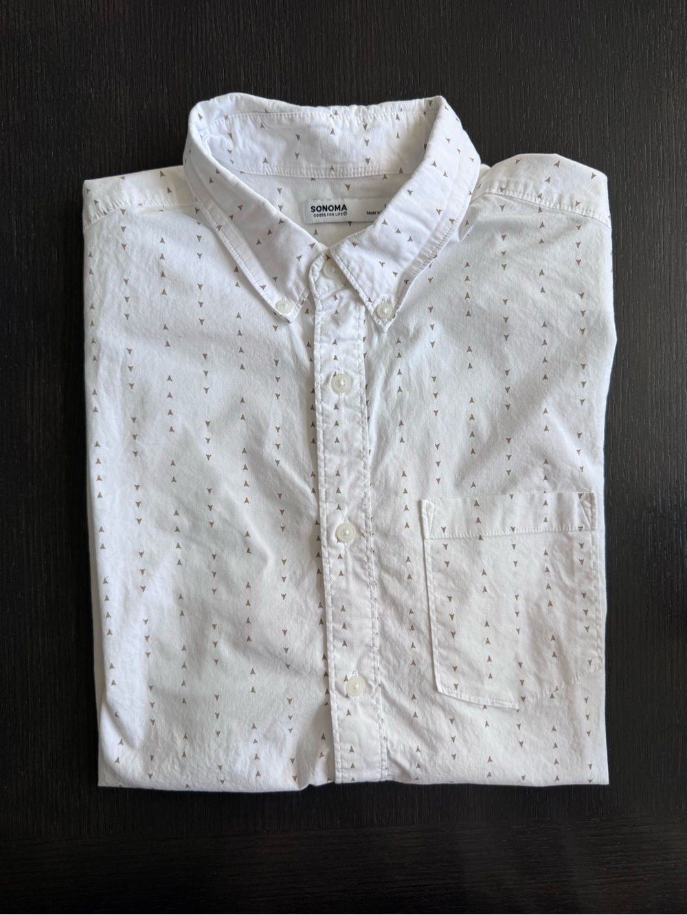 Sonoma White Button-Up Shirt with Tiny Arrow Print